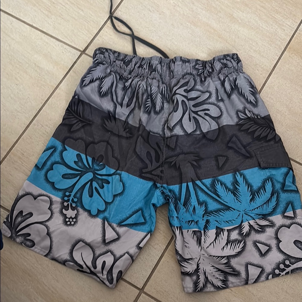 Laguna B Men's Tropical Print Swim Board Shorts - Black, Blue, Gray, size small - Picture 2 of 3